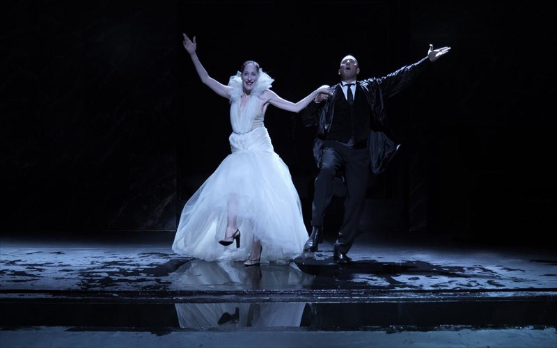 theatro-poreia-oi-diadiktuakes-parastaseis-tou-ianouariou