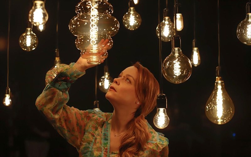 o-gualinos-kosmos-apo-ton-giorgo-nanouri-sto-ethniko