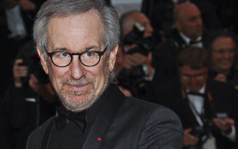 steven-spielberg-oi-kinimatografoi-de-tha-eksafanistoun-oi-theates-tha-epistrepsoun