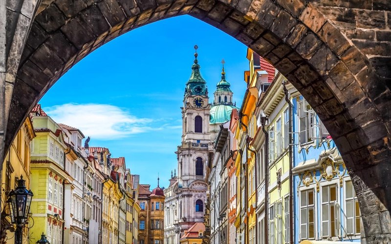 pente-meri-pou-tha-thelame-na-episkeftoume-edo-kai-tora