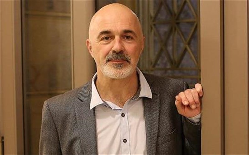 ethniko-theatro-ektos-dramatikis-sxolis-o-stathis-libathinos-stathis-libathinos