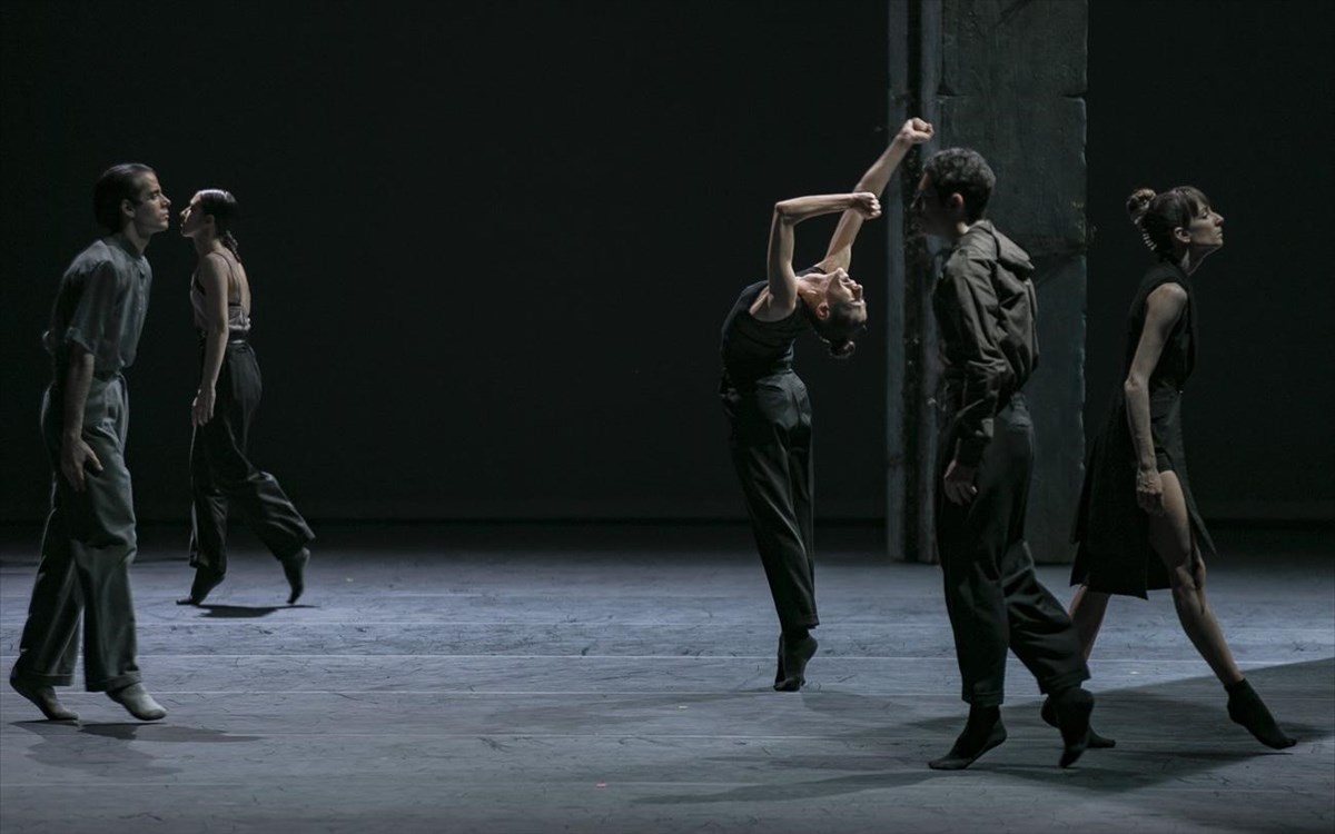 i-luriki-giortazei-tin-25i-martiou-me-erga-paulou-karrer-kai-nikou-skalkota