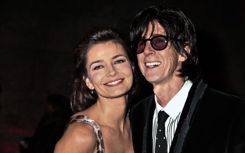 i-paulina-porizkova-den-stamata-na-epideiknuei-to-gumno-soma-tis-sta-55kai