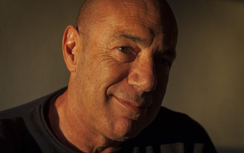 baggelis-raptopoulos-yparxoume-mono-se-sxesi-me-tous-allous-guro-mas-xoris-autous-o-bios-einai-abiotos-bios-einai-abiotos