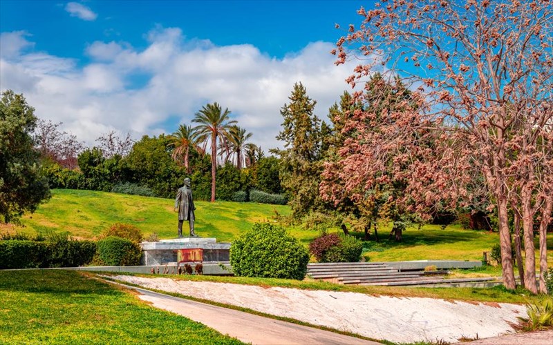 xalaronoume-se-tria-agapimena-parka-tis-athinas