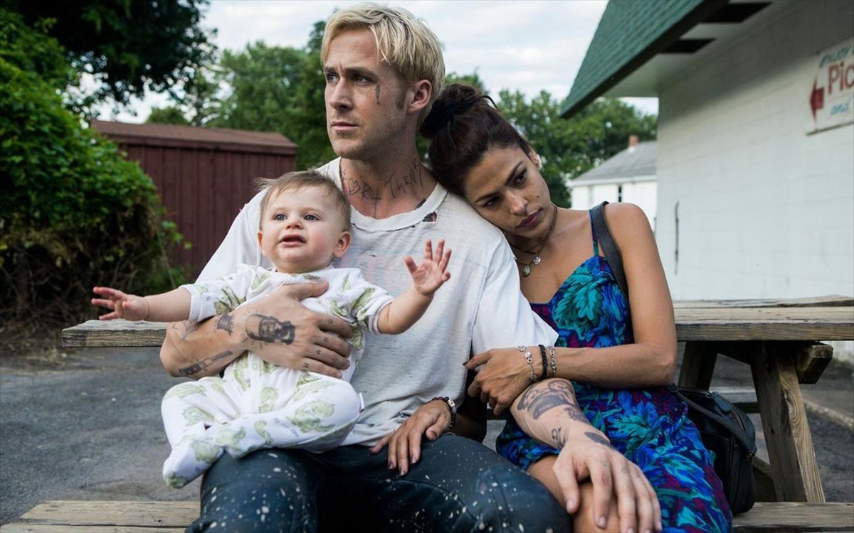 i-eva-mendes-purodotei-suzitisi-gia-goneis-sxetika-me-tin-anartisi-tis-sto-instagram-gia-to-oti-den-prepei-na-xtupoun-ta-paidia