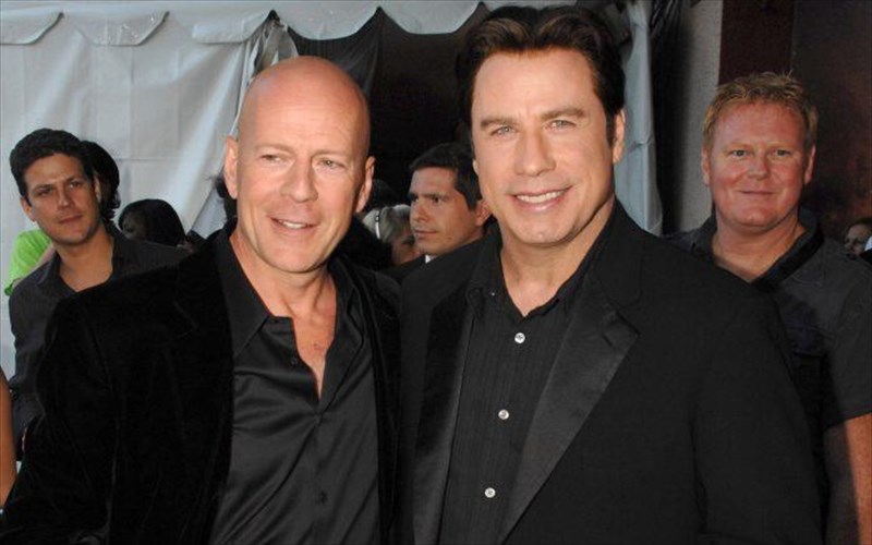 o-bruce-willis-kai-o-John-travolta-tha-sunantithoun-ksana-sti-megali-othoni-meta-to-pulp-fiction-John-travolta-tha-sunantithoun-ksana-sti-megali-othoni-meta-to-pulp-fiction
