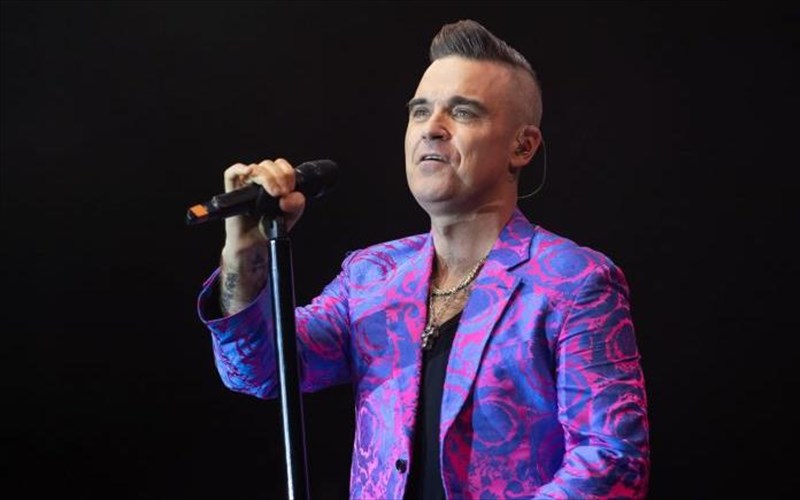 erxetai-i-biografia-tou-robbie-williams-me-titlo-better-man-biografia-tou-robbie-williams-me-titlo-better-man