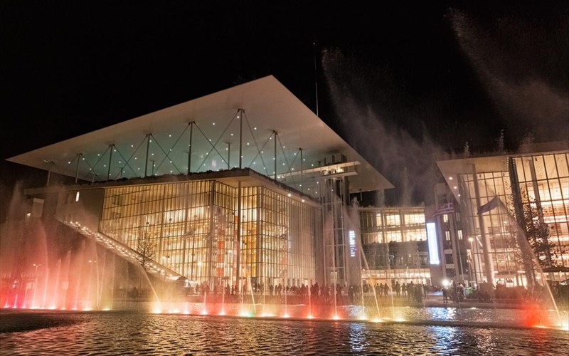 ta-sintribania-tou-kpisn-xoreuoun-ksana