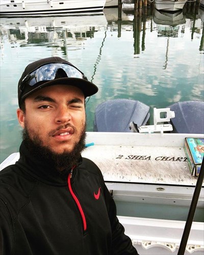 o-gios-tou-tom-cruise-anazita-mia-isuxi-zoi-os-psaras