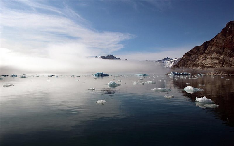 the-print-swap-stin-blank-wall-gallery