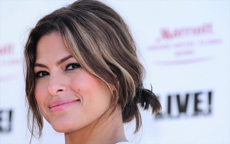 oi-kores-tis-eva-mendes-deixnoun-tis-ikanotites-tous-me-tin-kamera