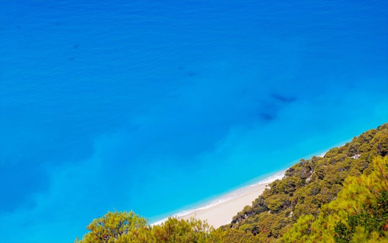 oi-5-apoxroseis-tou-mple-mesa-apo-tis-ellinikes-paralies-apoxroseis-tou-mple-mesa-apo-tis-ellinikes-paralies