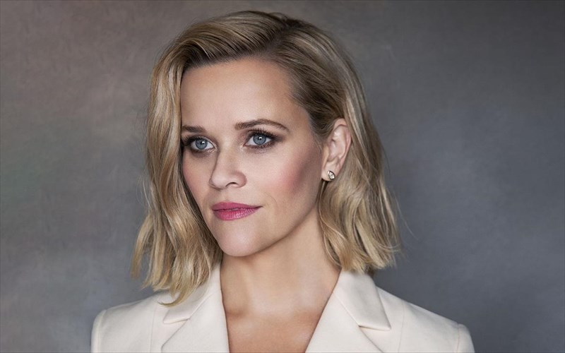 i-hello-sunshine-tis-reese-witherspoon-polithike-gia-900-ekatommuria-dolaria