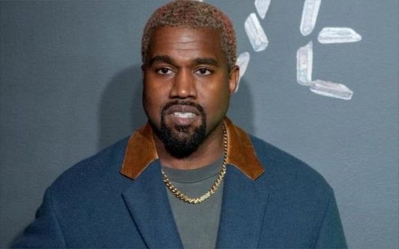 o-kanye-west-thelei-na-allaksei-to-onoma-tou-se-ye