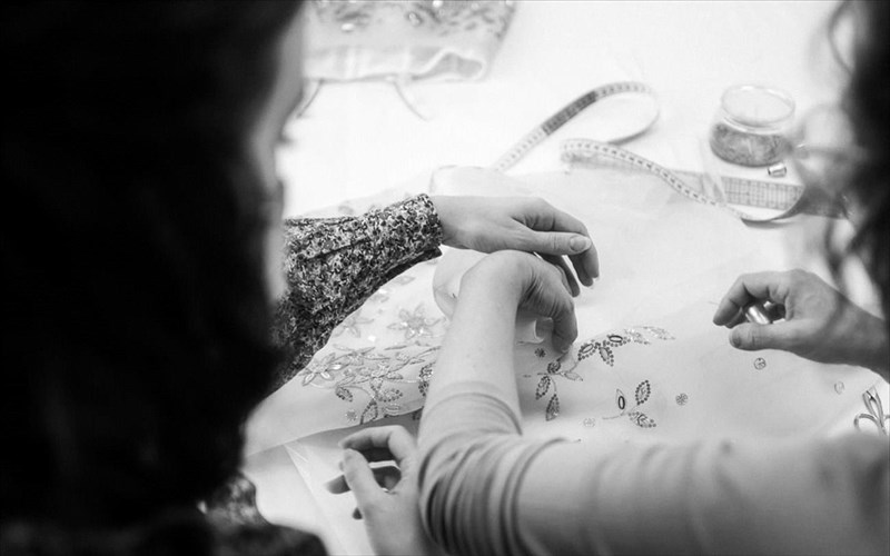 apo-ti-chanel-to-entuposiako-forema-tis-kristen-stewart-stin-afisa-tis-tainias-spencer