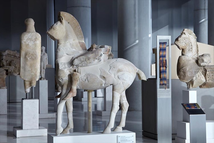 to-mouseio-akropolis-ginetai-ena-mouseio-anoixto-se-olous