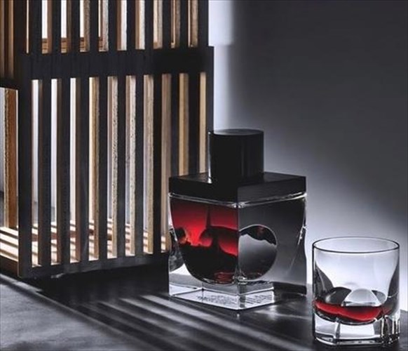 fiali-ouiski-me-arxitektoniki-upografi