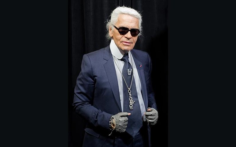 mini-seira-gia-ton-karl-lagerfeld-apo-tin-disneykai