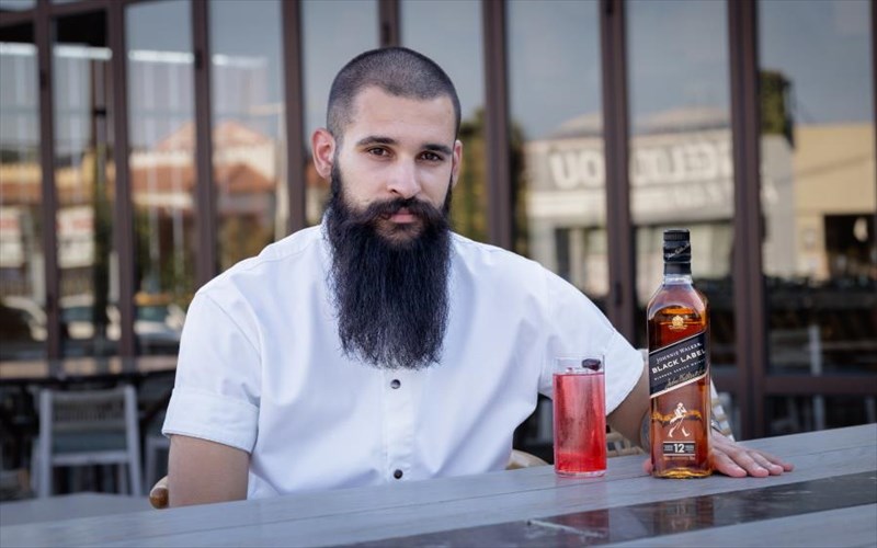 world-class-studios-2023-o-korufaios-diagonistikos-thesmos-tis-pagkosmias-bartending-skinis-epistrefei