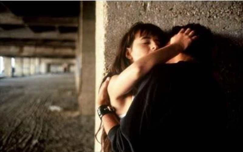 oi-muthikes-agries-nuxtes-se-mia-monadiki-proboli-sto-astor