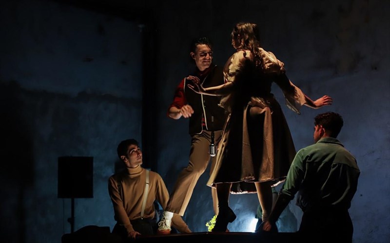 bertheros-i-ekana-oti-kalutero-mporousa-nees-fotografies-kai-video-apo-tin-korufaia-parastasi-ekana-oti-kalutero-mporousa-nees-fotografies-kai-video-apo-tin-korufaia-parastasi