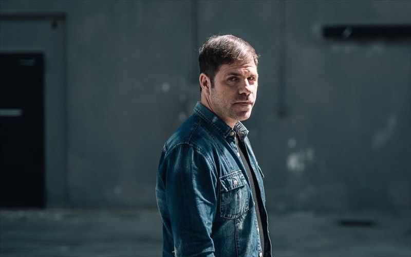 oloklirothike-to-kast-gia-ton-thruliko-tsiou-trailer