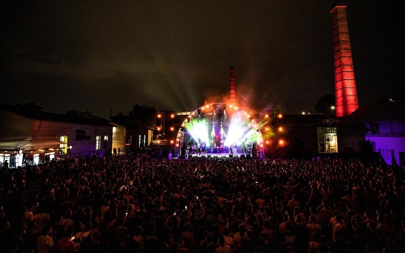 perissoteres-apo-50-sunaulies-erxontai-stin-texnopoli