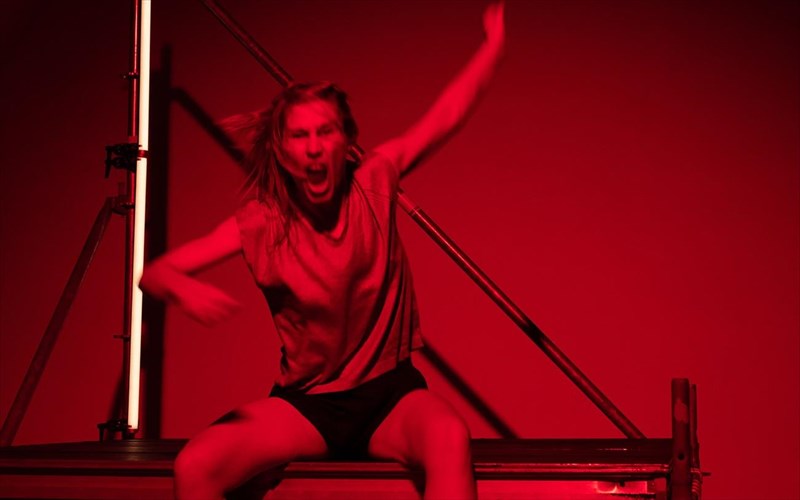 mia-ekriksi-xorou-tha-sumbei-stin-peiraios-260