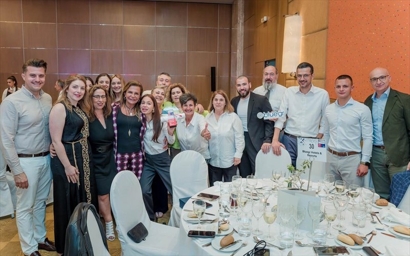 sti-bluegr-hotels-kai-resorts-brabeio-stin-9i-thesi-stin-katigoria-ton-megalon-epixeiriseon-resorts-brabeio-stin-9i-thesi-stin-katigoria-ton-megalon-epixeiriseon