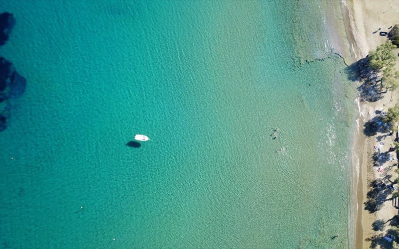 diakopes-sti-sifno-kuklades-se-boliki-suskeuasia