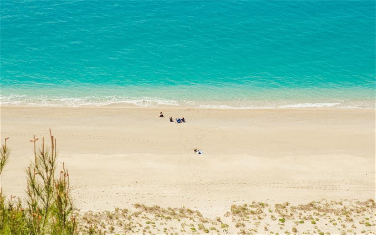 milos-thalassa-paralia