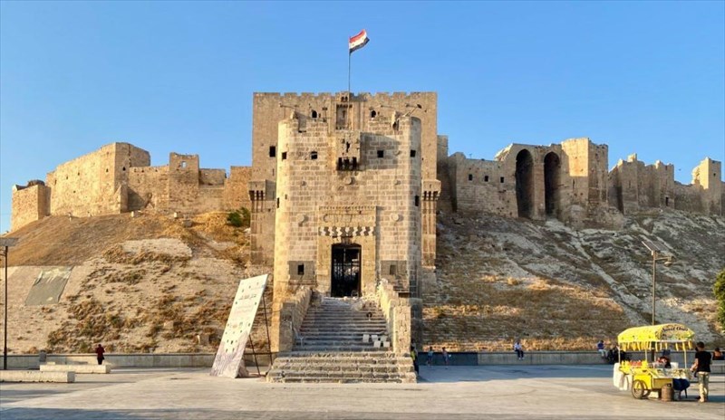 taksideuontas-stin-suria-tou-simera-osa-xreiazetai-na-gnorizete