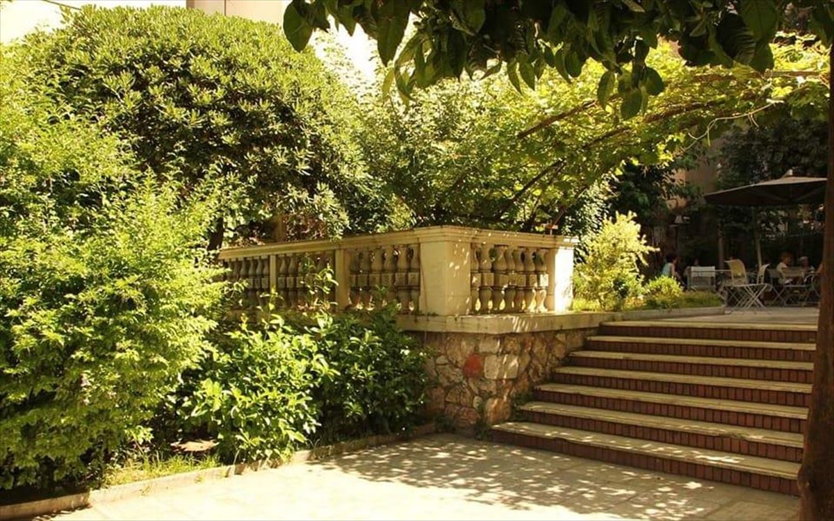 kafe-nomismatikou-mouseiou