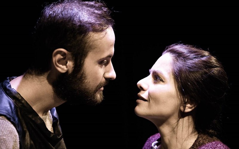 o-kuklos-me-tin-kimolia-sunexizetai-kai-fetos-sto-gkazi