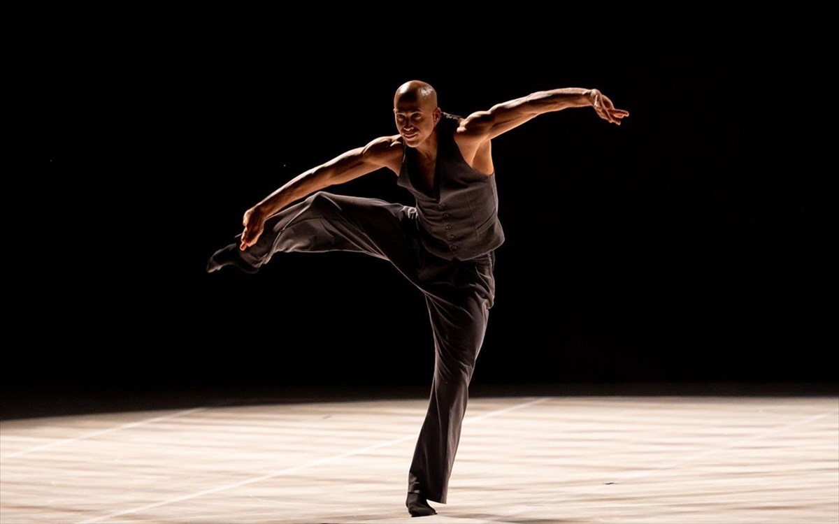 bJm-les-ballets-Jazz-de-montreal