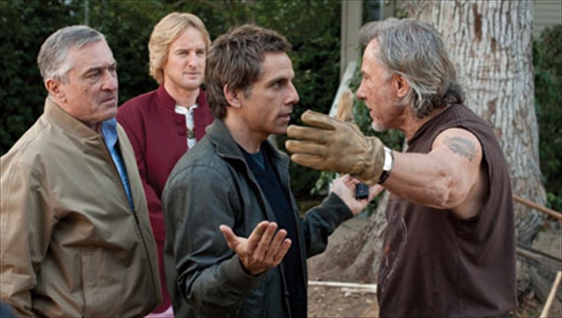 o-rompert-nte-niro-sto-rolo-tou-kakou-petherou