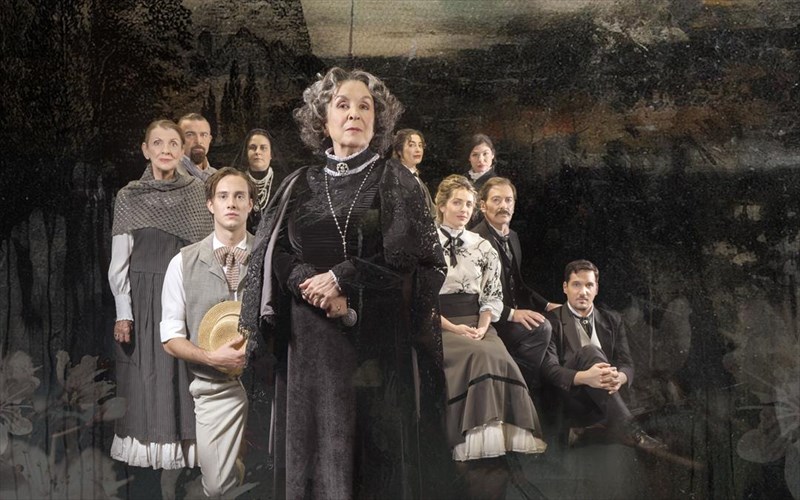 fetos-mathainoume-to-mustiko-tis-kontessas-balerainas-apo-ti-nena-menti