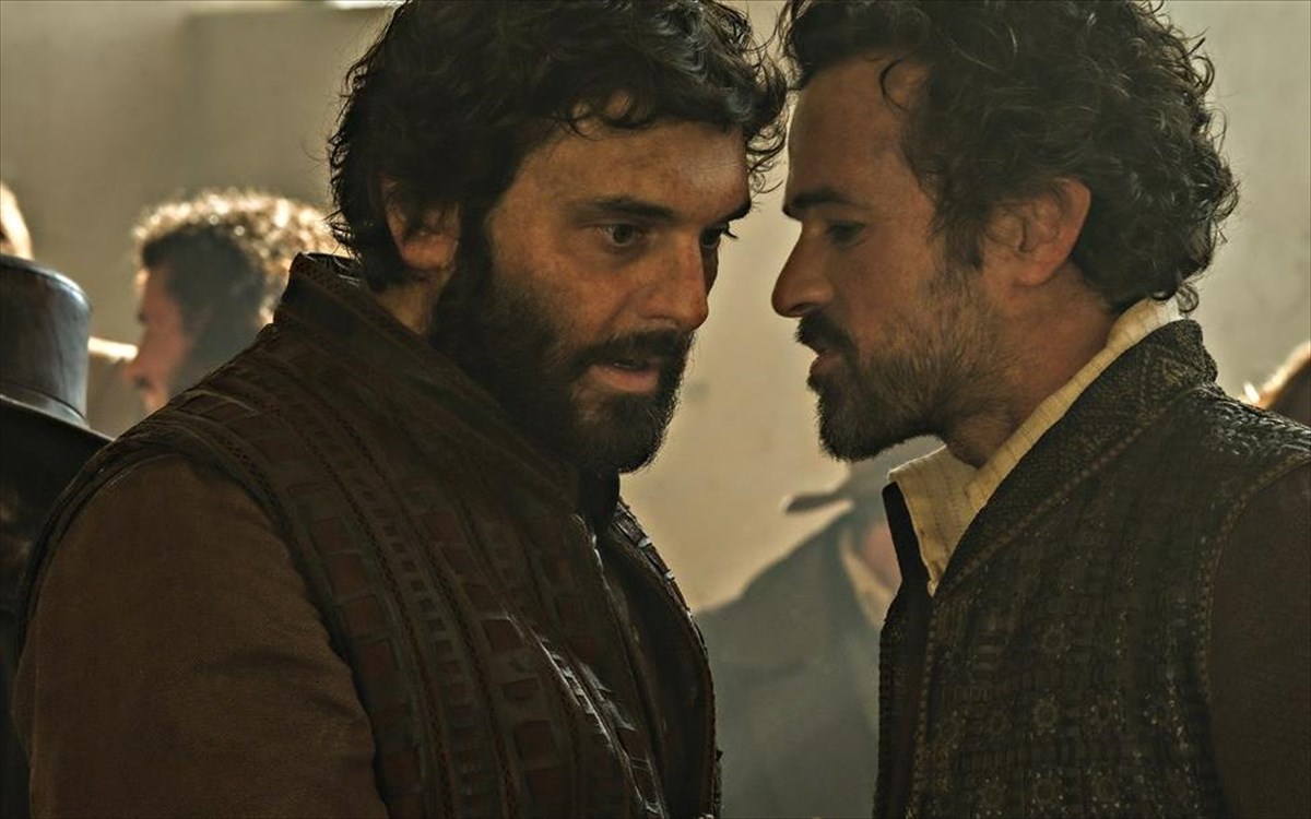 oi-treis-somatofulakes