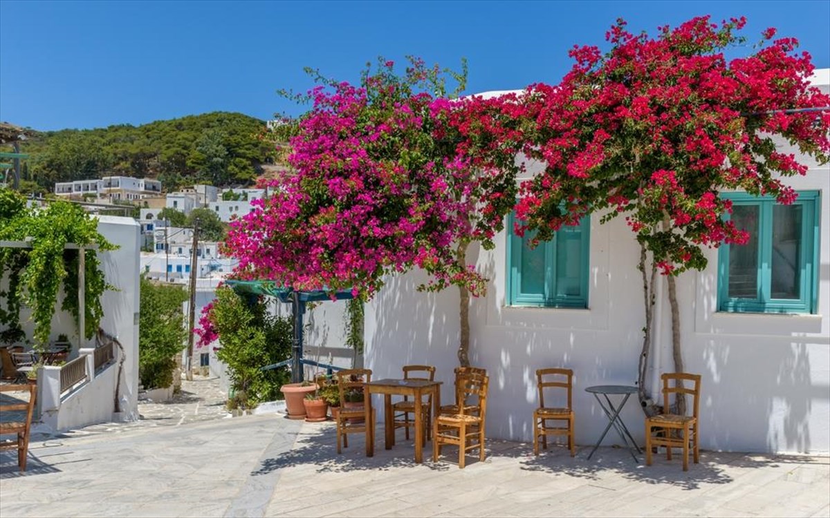 paros