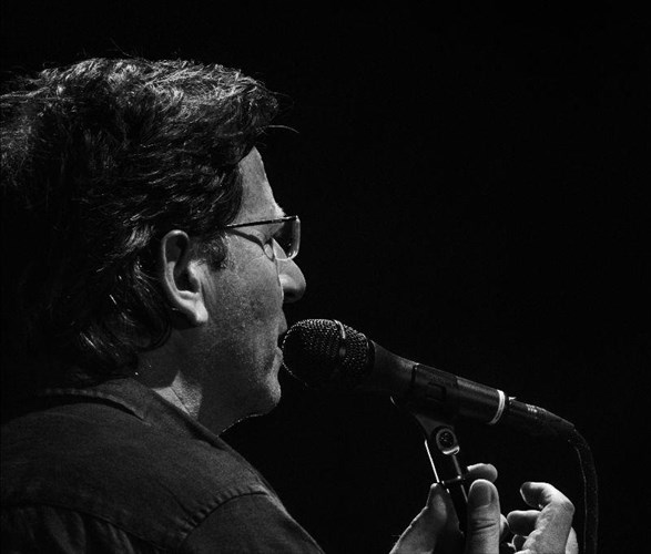 o-thanasis-papakonstantinou-kai-i-martha-frintzila-me-nees-imerominies-martha-frintzila-me-nees-imerominies