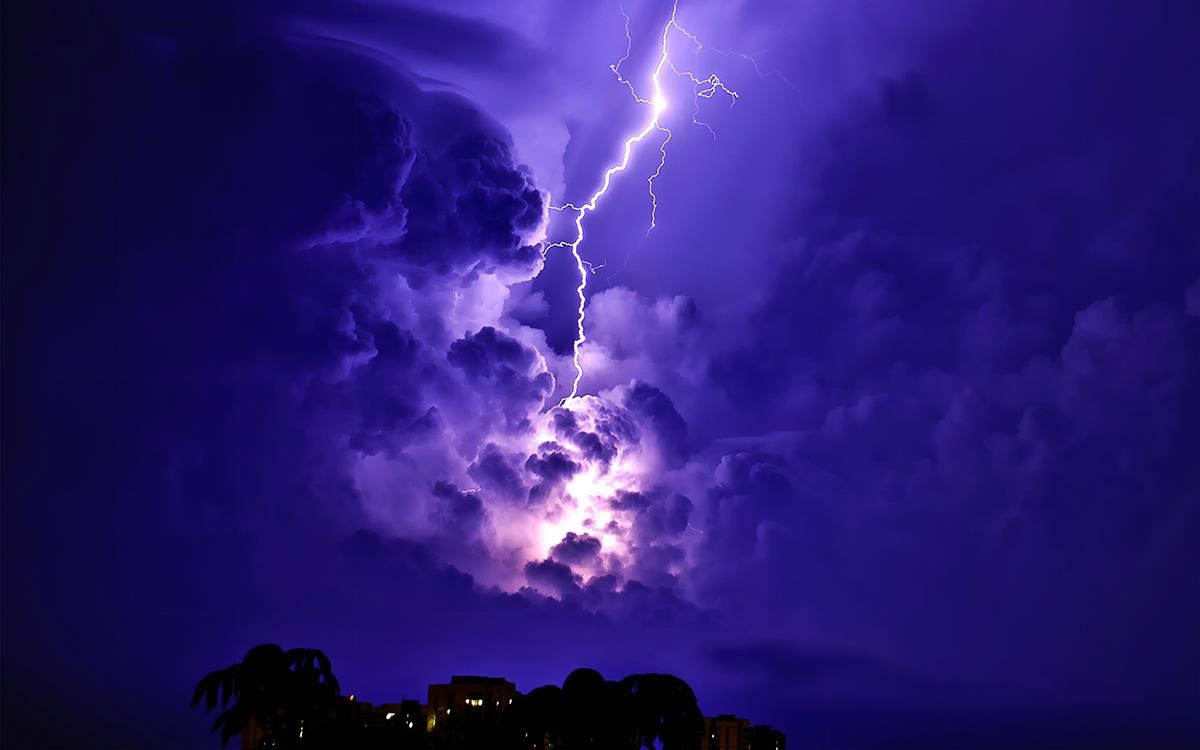 -harshal-desai--india--majestic-thunderbolt-majestic-thunderbolt