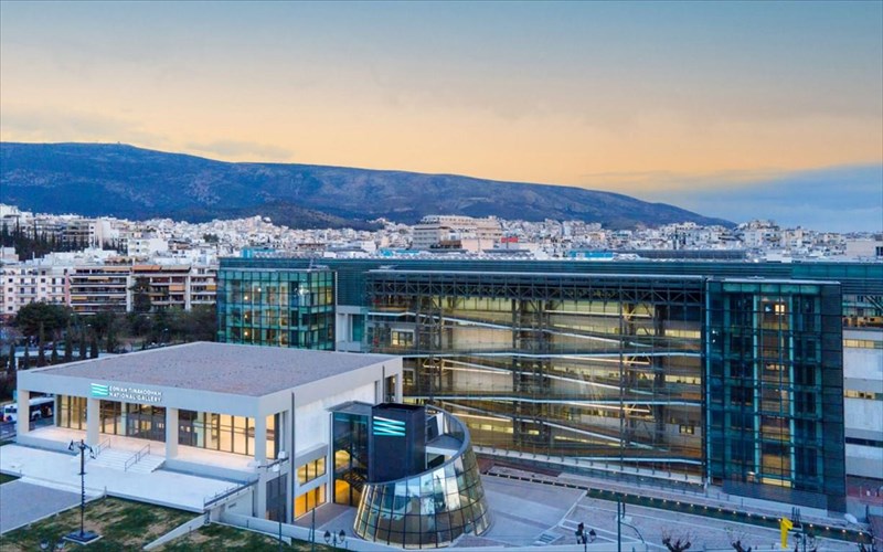 oloi-oi-logoi-pou-ton-aprilio-o-dromos-deixnei-pros-tin-ethniki-pinakothiki-video-dromos-deixnei-pros-tin-ethniki-pinakothiki-video