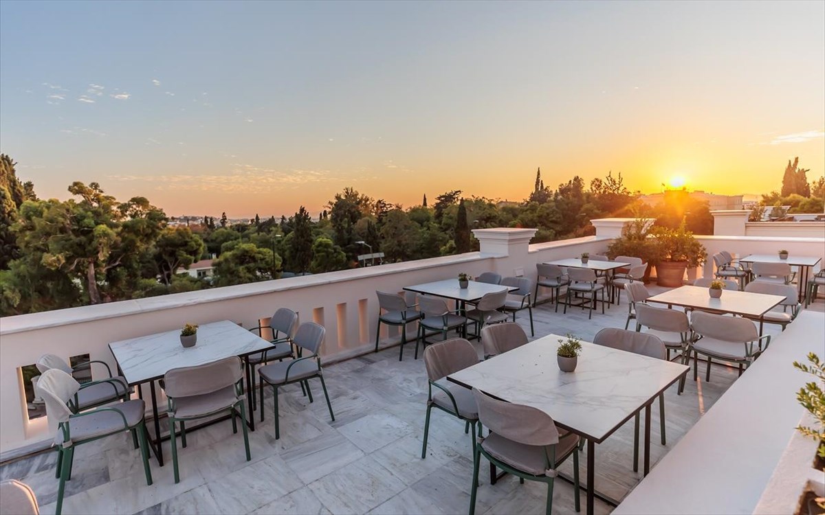 estiatorio-mouseiou-mpenaki