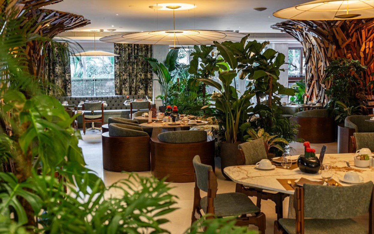 new-hotel-lobby-lounge