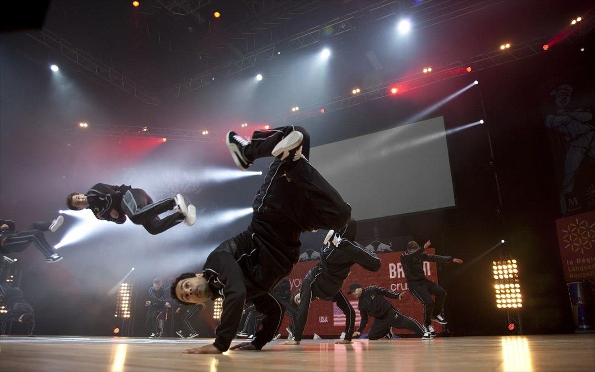 sti-maxi-tou-xorou-foto