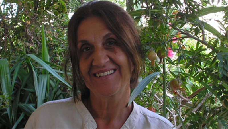 maro-douka-oi-summaxoi-prostates-den-einai-kat-anagkin-kai-filoi-mas