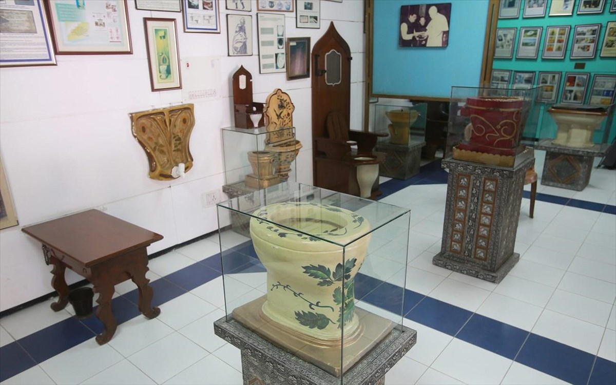 toualeta-india-mouseio