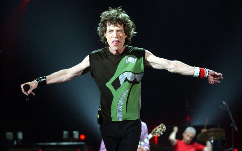 12kai1-rok-star-pou-sunexizoun-kai-meta-ta-70-tous