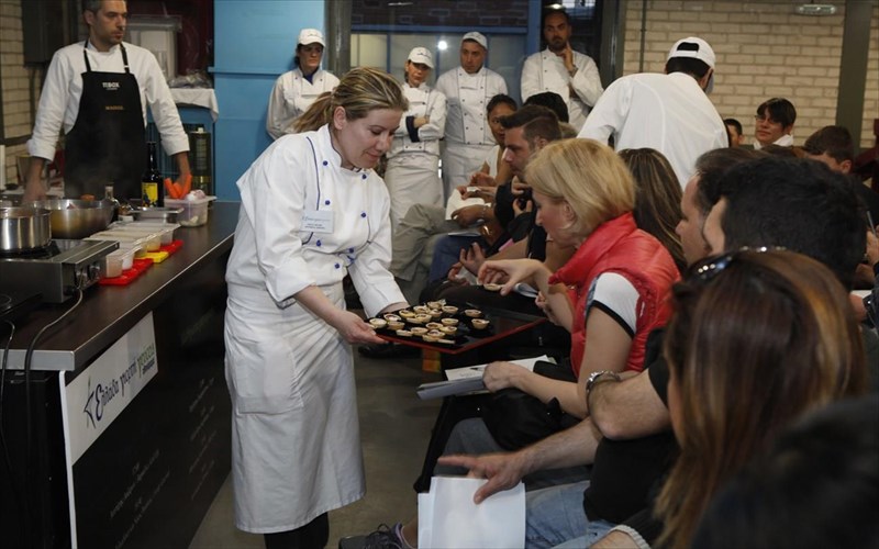 xristougenniatiko-festibal-geuseon-sto-helexpo-athens